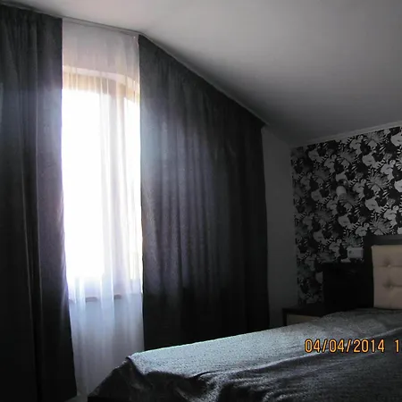 Dimitur Jekov * Obzor